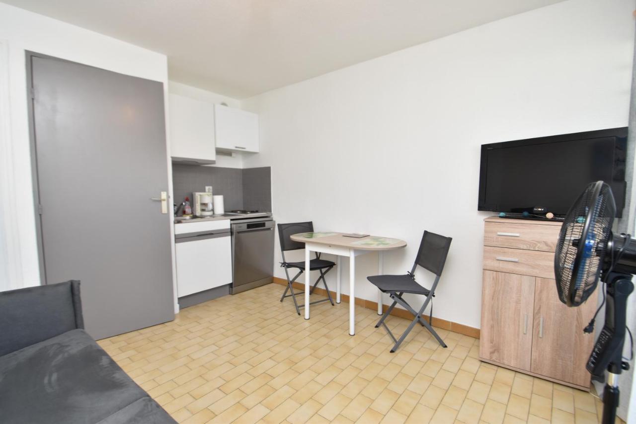 Apartamento Studio 4 Couchages Proche Plage Le Grau-du-Roi Exterior foto